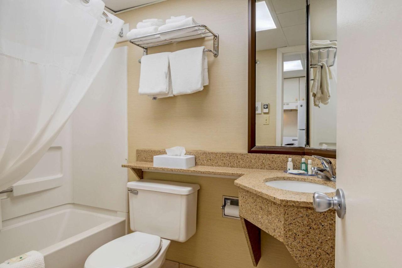 Quality Inn & Suites Oceanblock Όσεαν Σίτι Εξωτερικό φωτογραφία